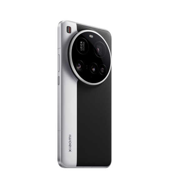 Сотовый телефон Xiaomi 15 Ultra 16/512Gb silver chrome